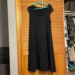 NWOT maternity dress